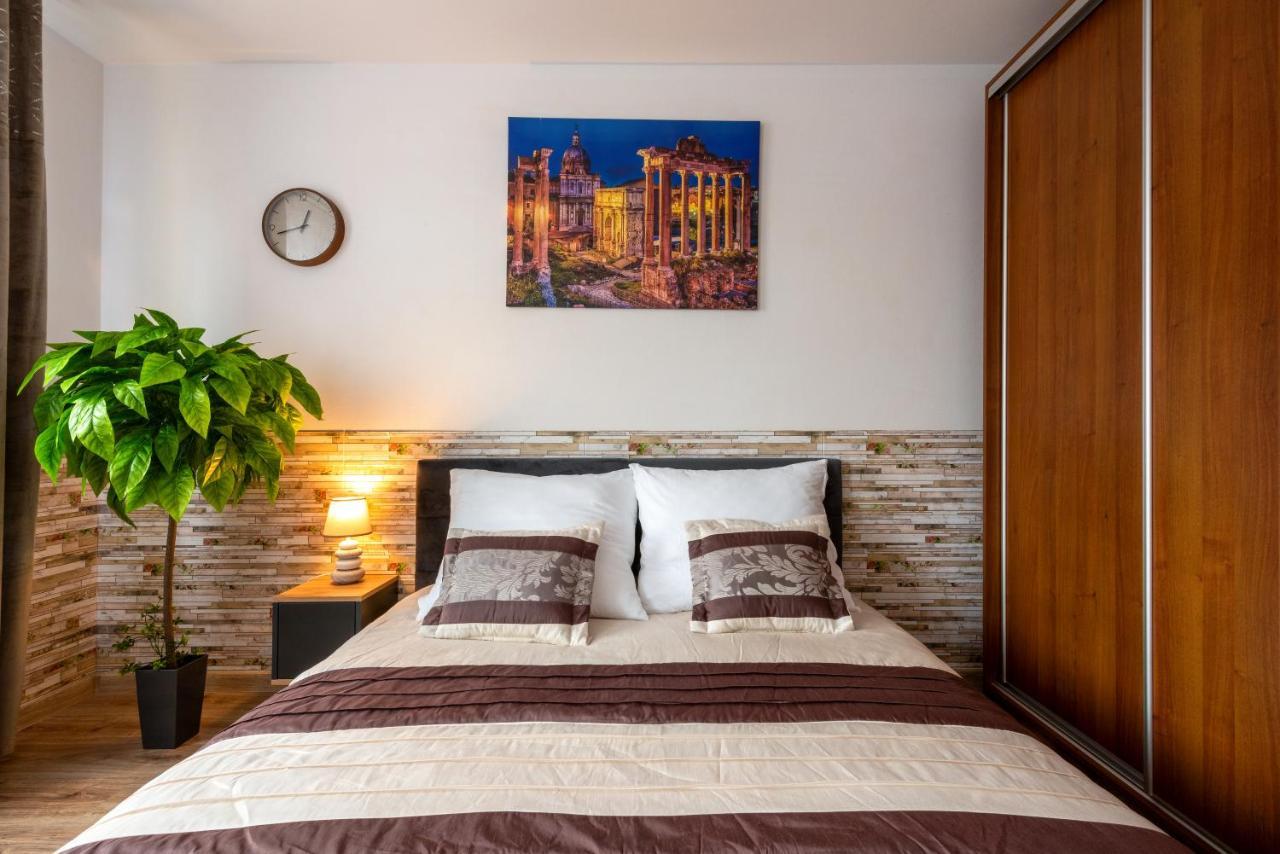 Ap. Olimpia 1 Pok. 2 Osoby, Downtown, Free Parking Apartment คราคูฟ ภายนอก รูปภาพ